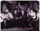Hudebn skupina v roce 1944